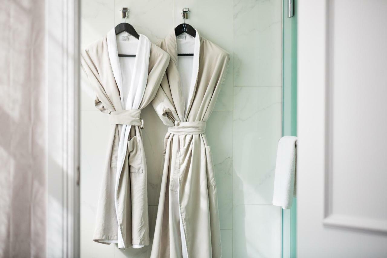 Fable Auckland, Mgallery מראה חיצוני תמונה Two bathrobes